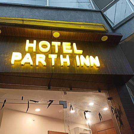Hotel Parth Inn Ришикеш Экстерьер фото
